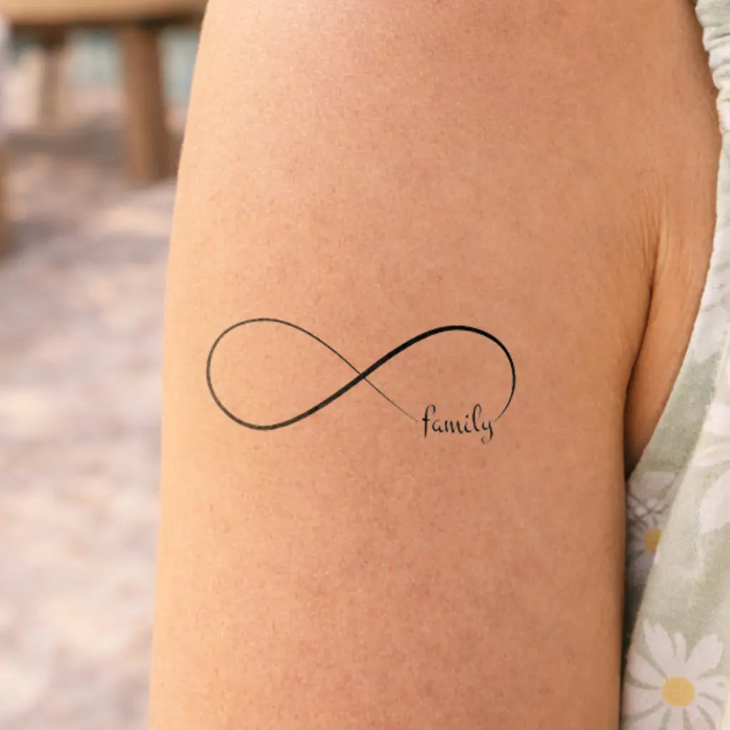 Wie halten Klebetattoos besser? Ink Up