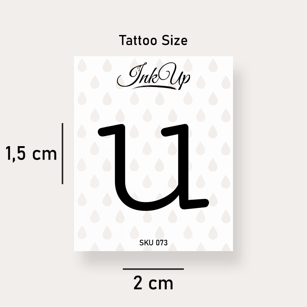 U Buchstaben Tattoo