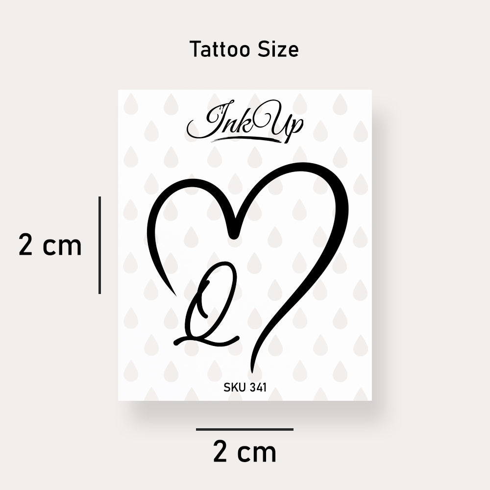 Q Buchstaben Herz Tattoo